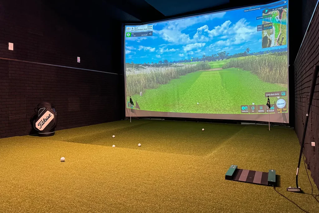 The Greens Golf Lounge